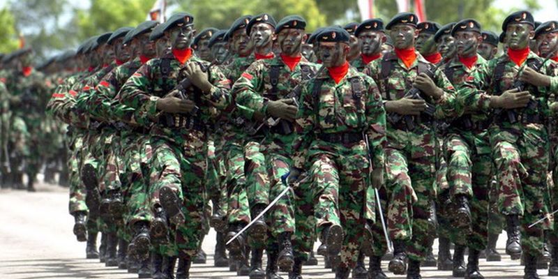 Perbedaan seragam tni ad al au